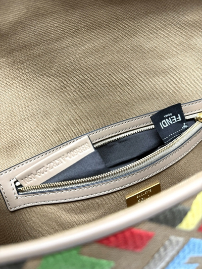 フェンディバッグ全体デザイン